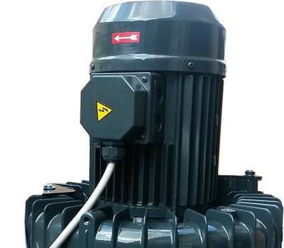 可吸鐵塊的重工業(yè)吸塵器TCX75S | 意大利原裝進口鐵屑吸塵機專業(yè)解析